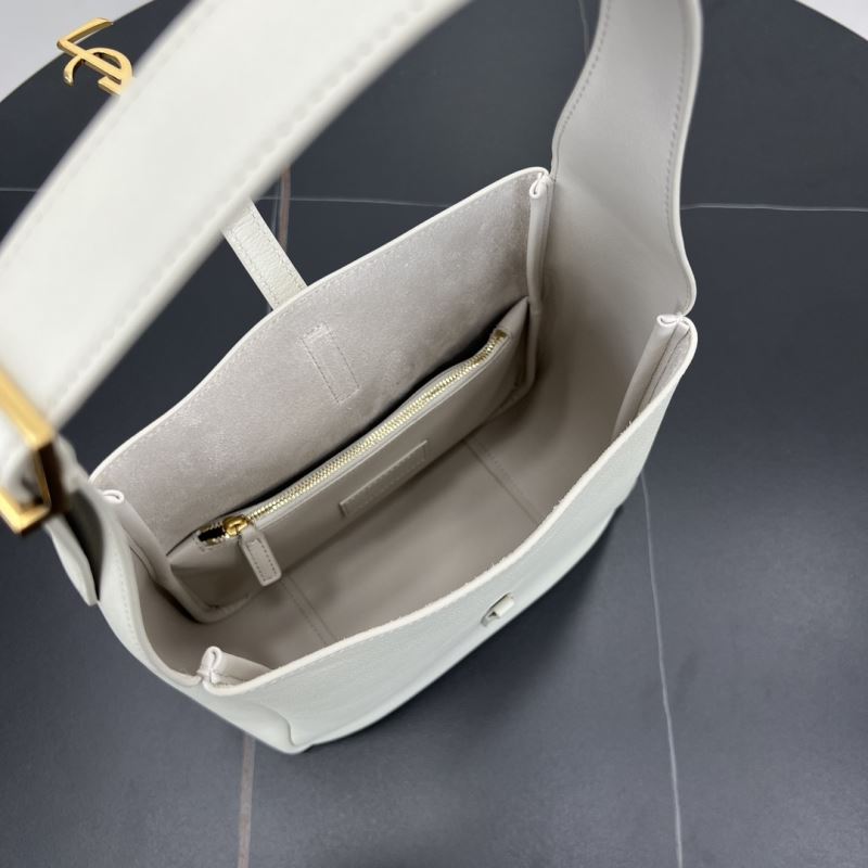 Y51 hobo bags